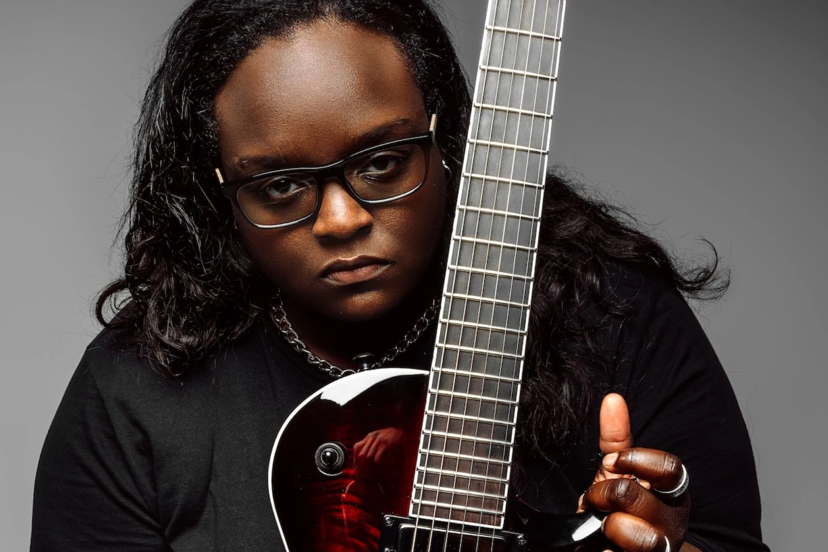 Diamond Rowe Has Two First-Ever Achievements With New Guitar